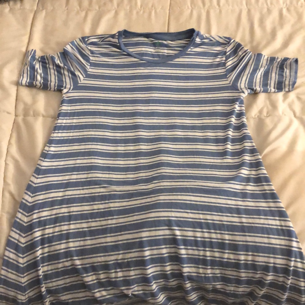Very soft very nice never worn it in very good shape